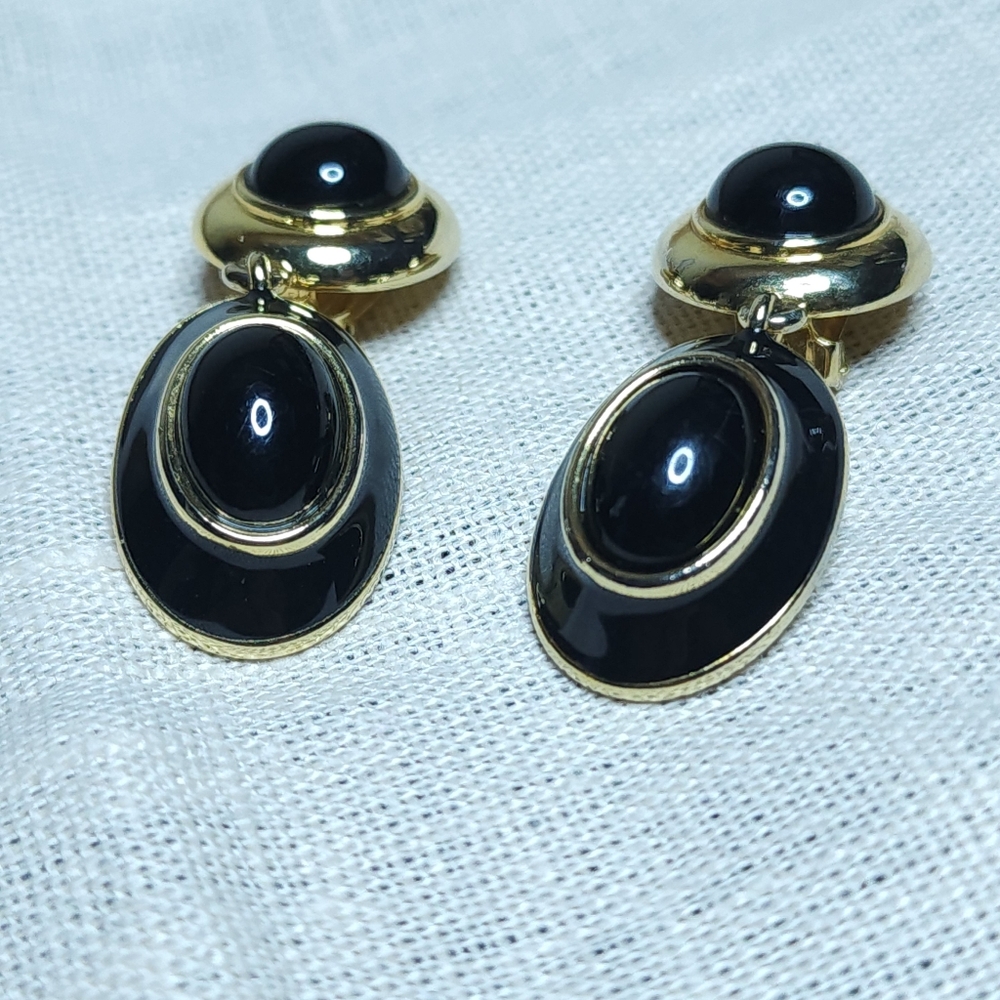Vintage Clip On Drop Earrings Black Enamel Gold Tone Modernist 60s 2" - Picture 5 of 7